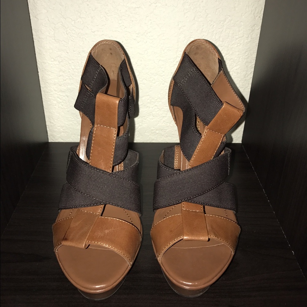 Banded high heel sandal