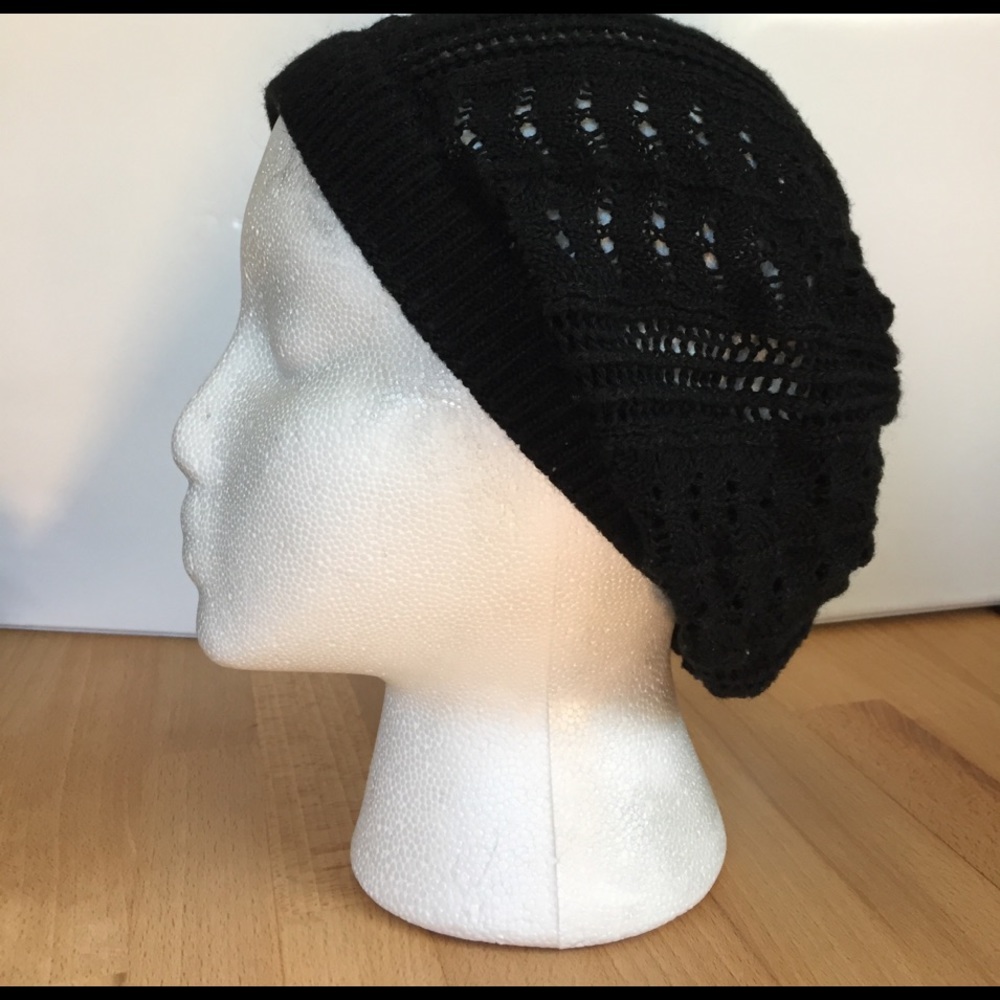 Knit beret
