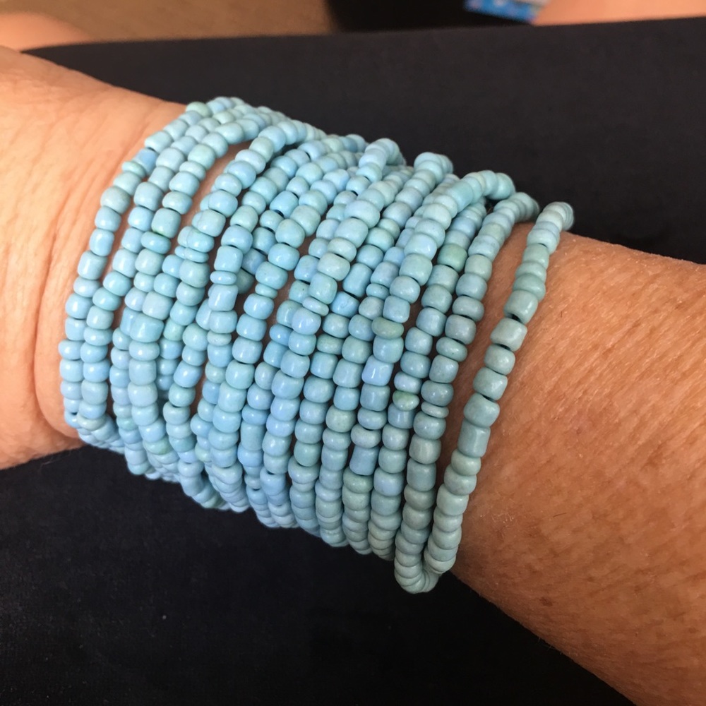 Blue beads and wood multi-strand bracelet
