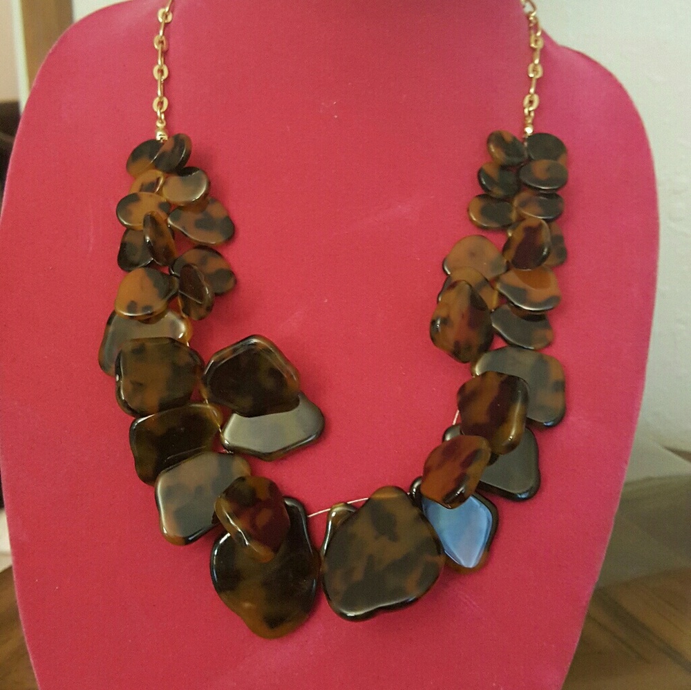 Tortoise shell necklace
