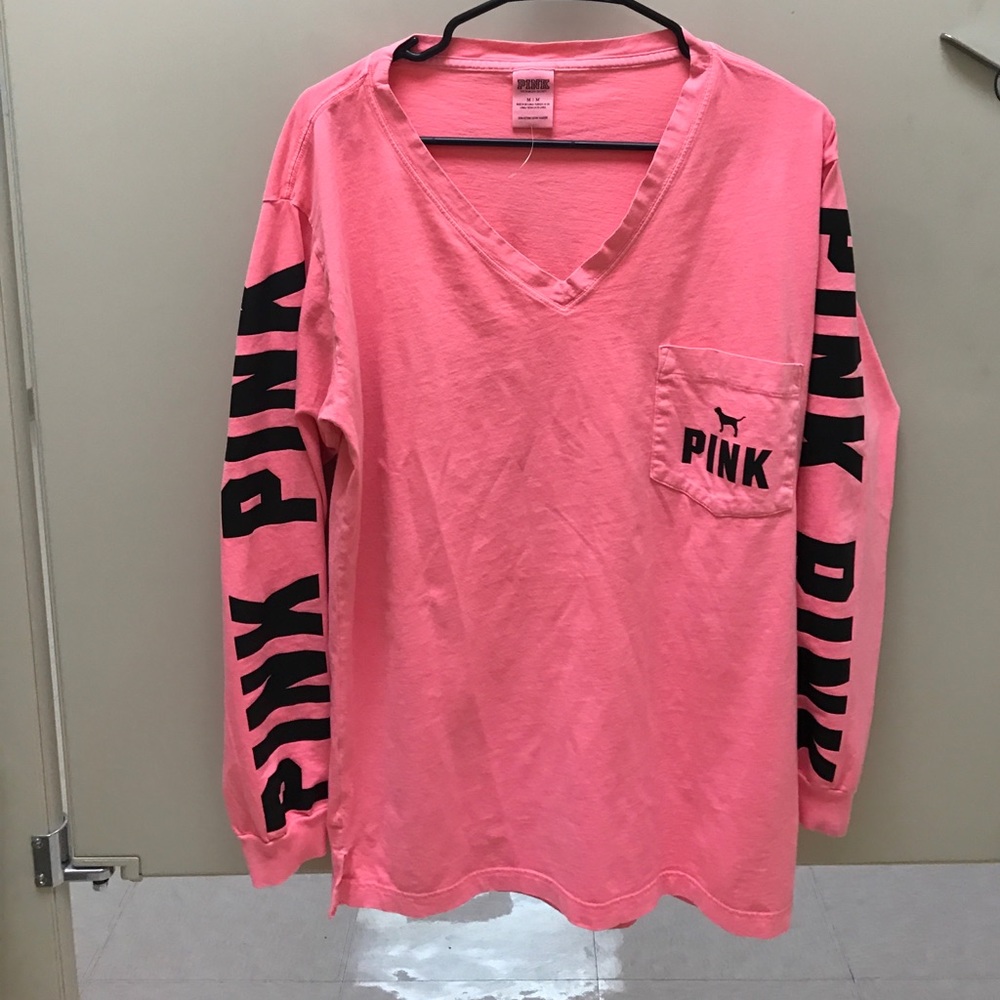 Victoria secret PINK shirt💅💕