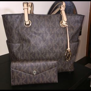 Authentic Michael Kors Bag with Wallet