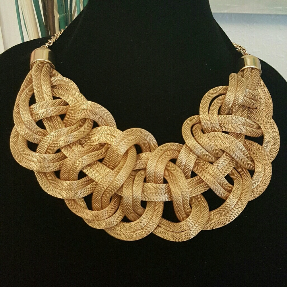 Gold braided necklace