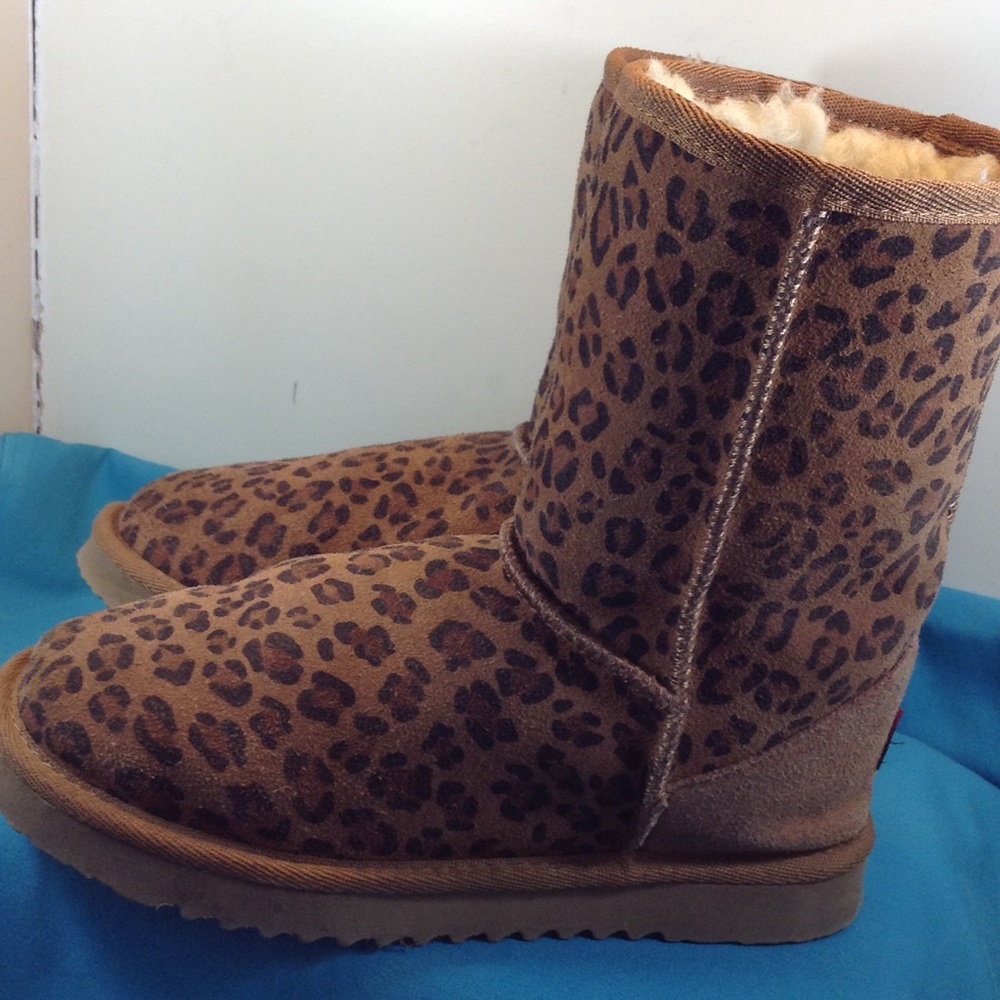 UKALA BOOT BROWN SIZE 6.5 &7 EUR 37