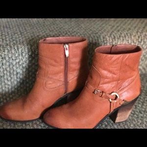 Ankle boots