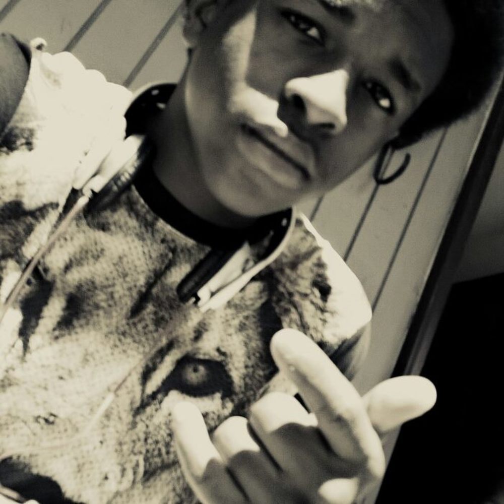 Meet your Posher, Johnathan