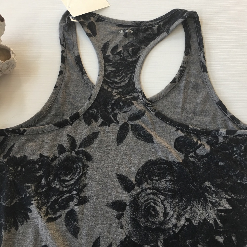Adidas Tank Top 🌺FIRM PRICE🌺 - Picture 4 of 4