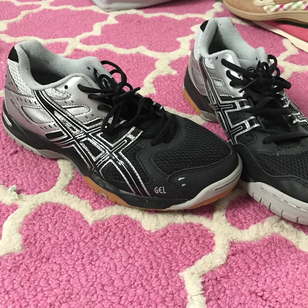 Asics Sneakers