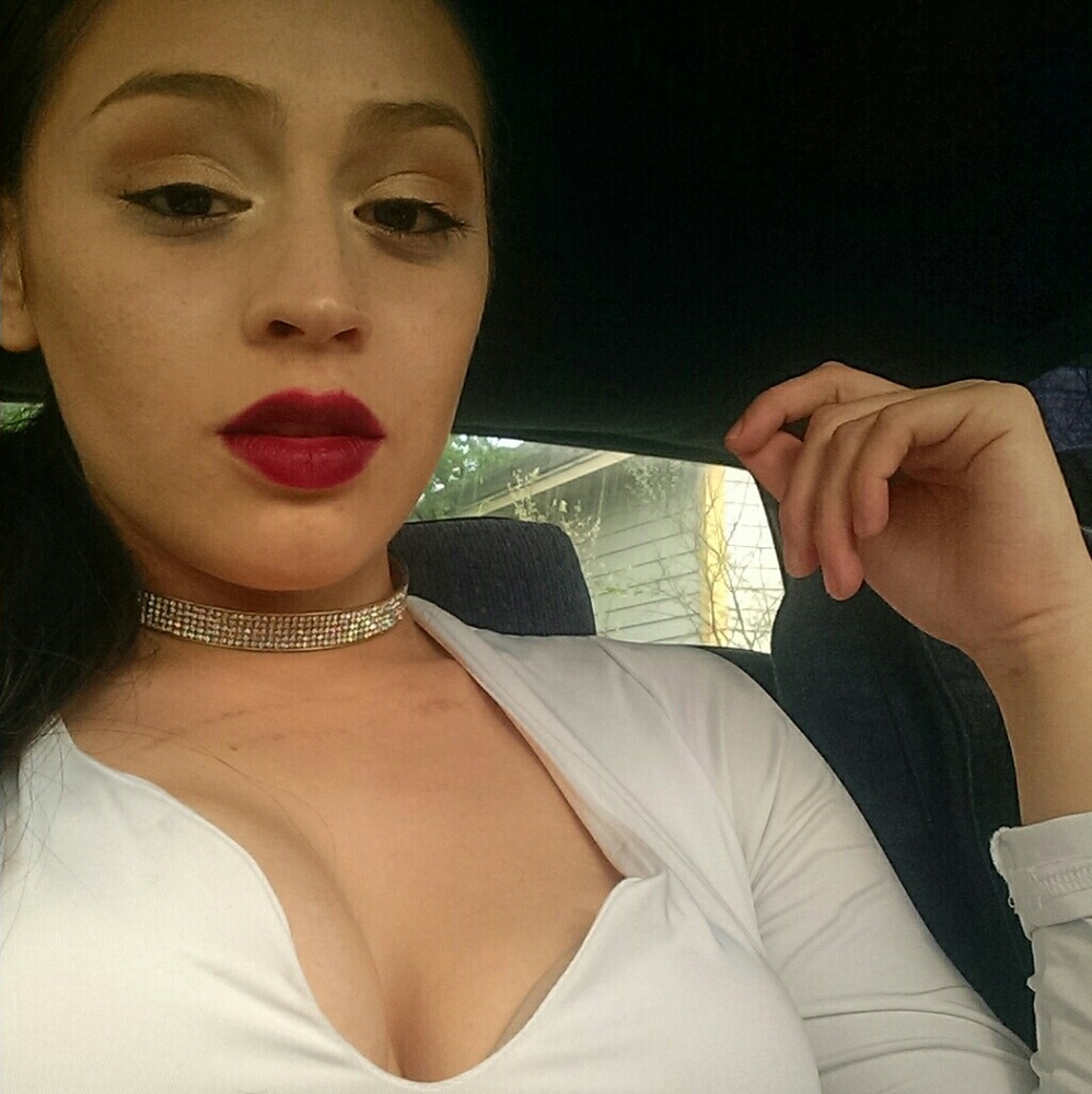 Meet your Posher, Samantha