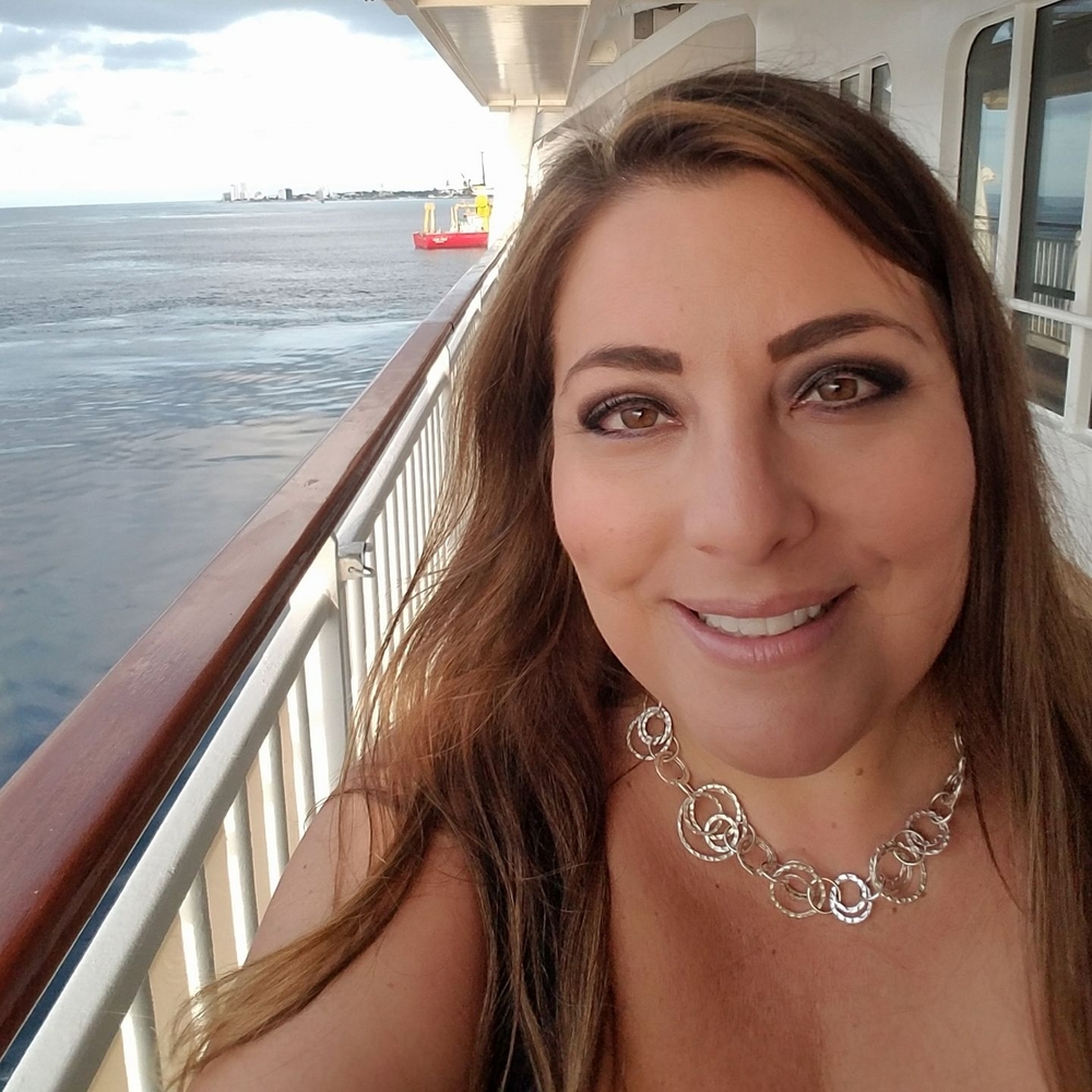 Meet your Posher, Dawn