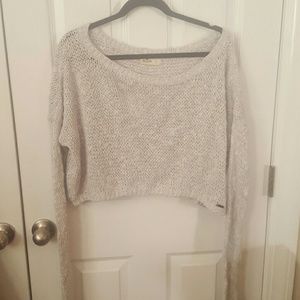 Long sleeve crop top