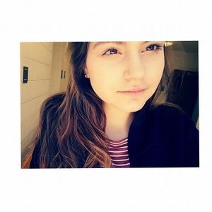 Meet your Posher, Leah