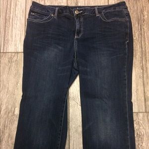 Women's dark blue jeans 
Size 18 WP
INC