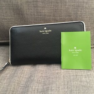 Kate Spade Wallet ♠️
