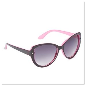 Betsey Johnson Accessories - πHPπ Betsy Johnson Oversized Sunglasses Betsey Johnson Accessories - πHPπ Betsy Johnson Oversized Sunglasses