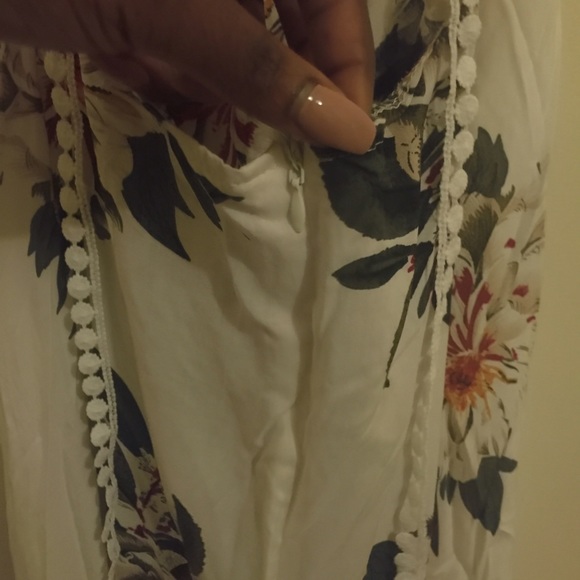 *LAST ONE* Sheer Floral Maxi Dress - Picture 5 of 7