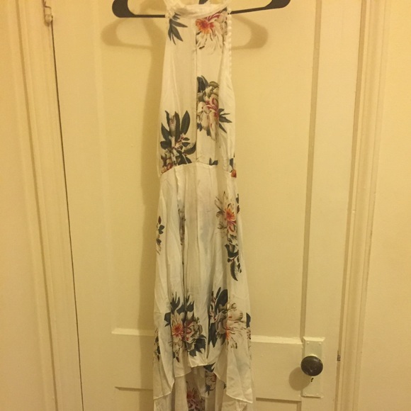 *LAST ONE* Sheer Floral Maxi Dress - Picture 3 of 7