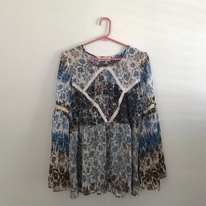 Urban Outfitters flared arm top