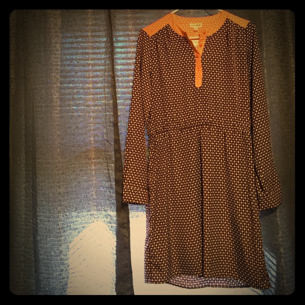 Women's Tunic shirt/dress. Long sleeves NWT