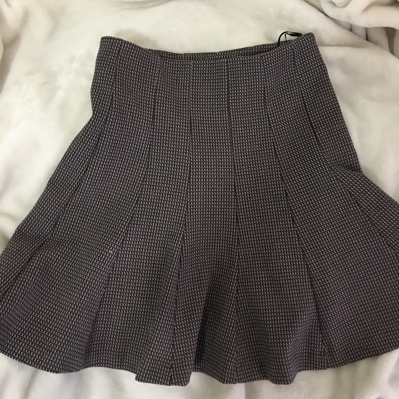 ZARA HIGH Waisted SKIRT - Picture 1 of 3