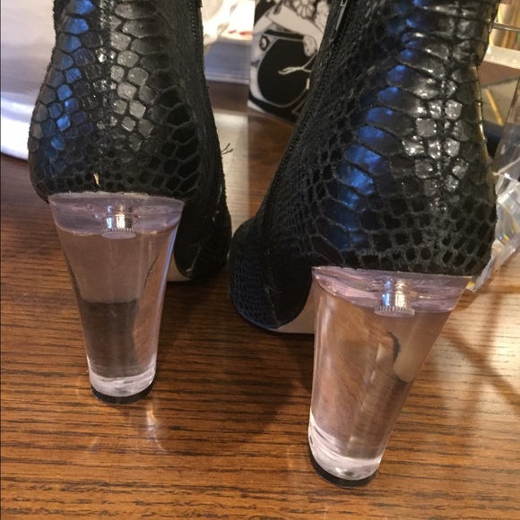 Steve Madden open toe booties - Picture 3 of 3