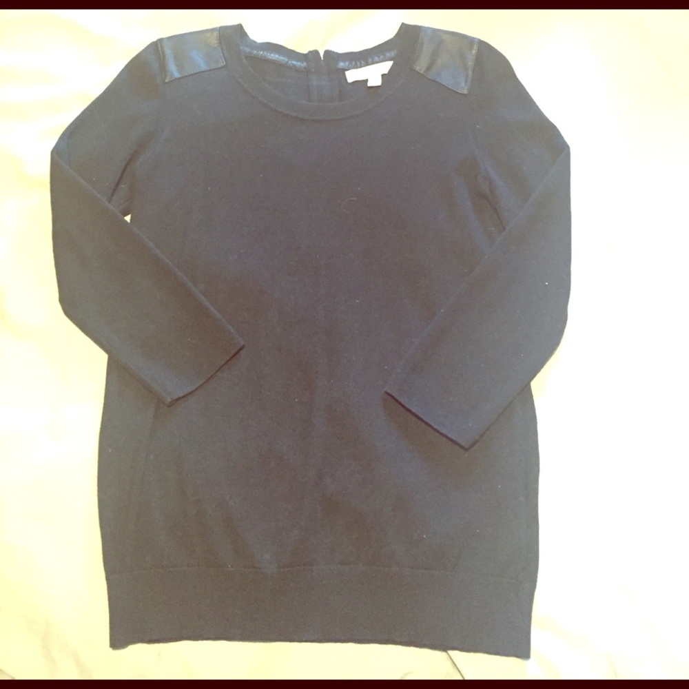 Black 3/4 Sleeve BR Sweater