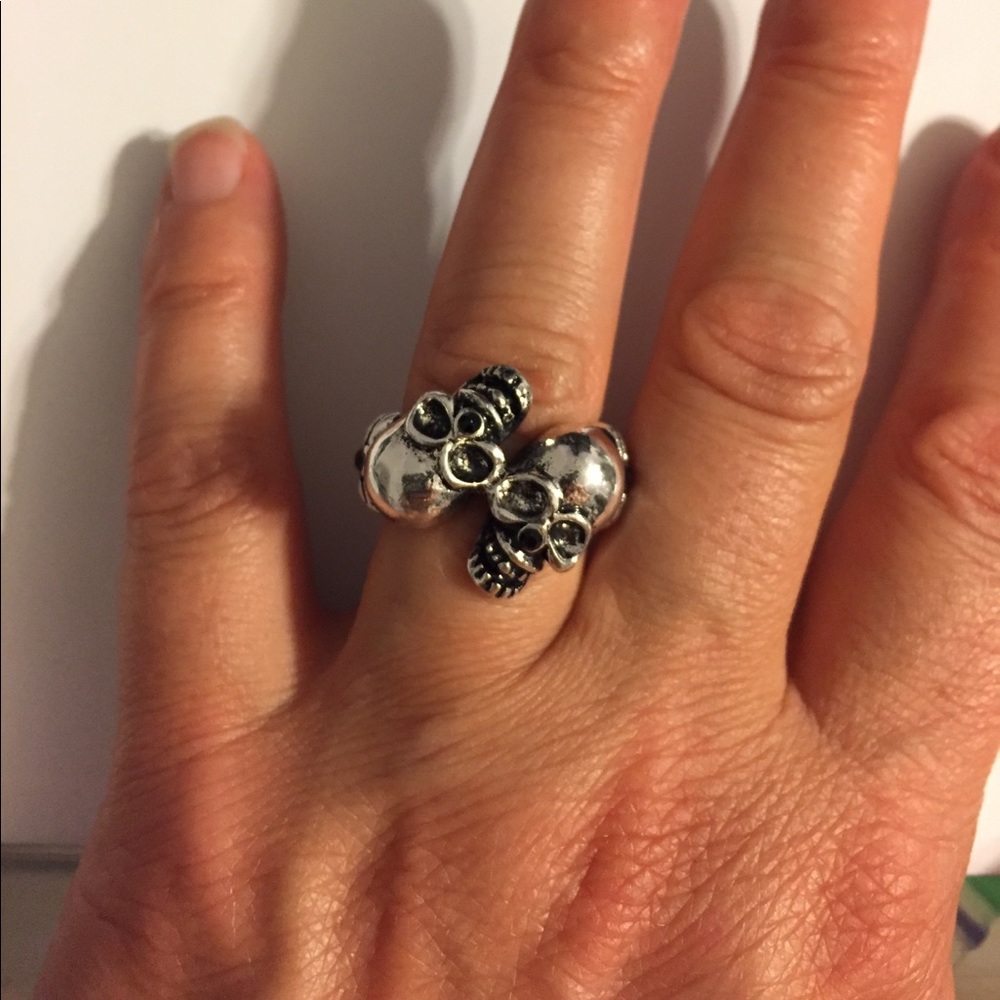 Double skull Halloween punk gothic ring size 7