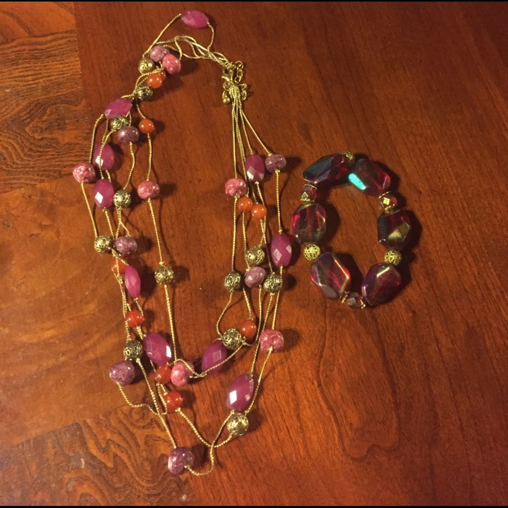 Necklace and bracelet bundle