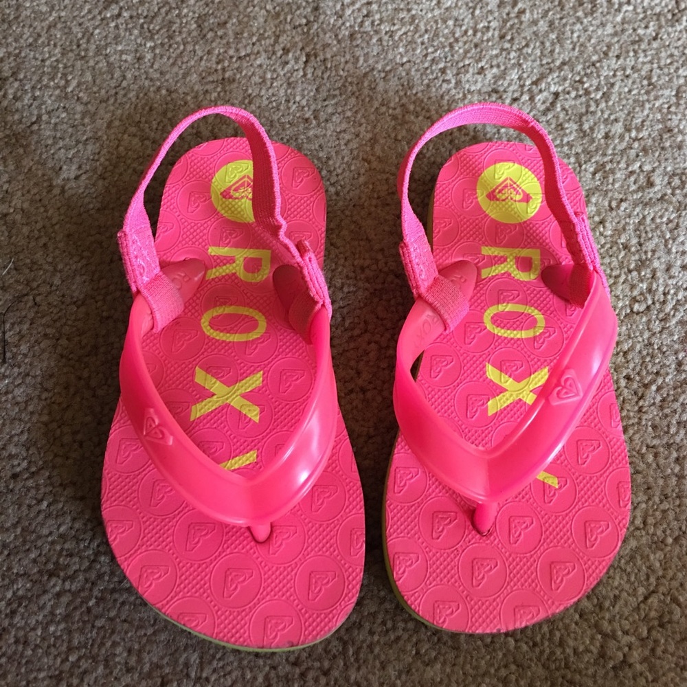 **ON TEMP HOLD** Roxy Sandals