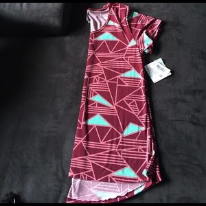 NWT LuLaRoe Classic T