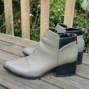 SALE! Vera Wang Ankle Boots