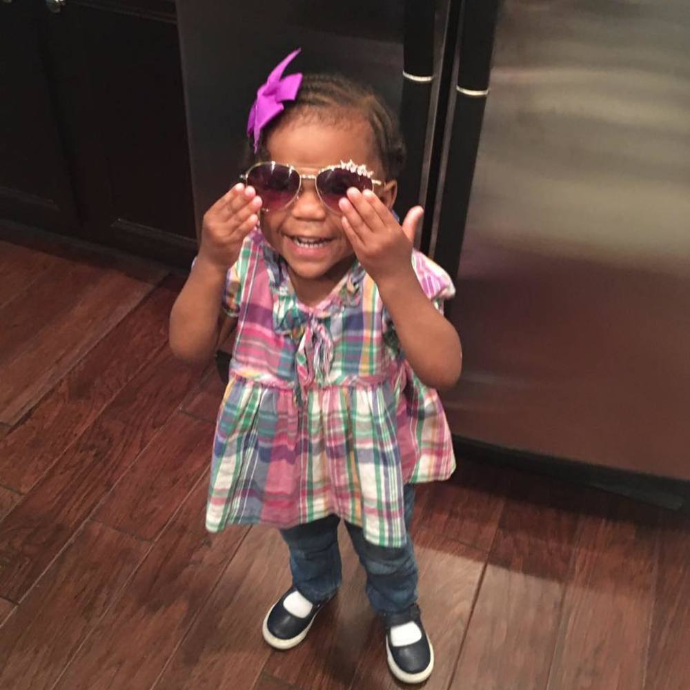 Meet your Posher, Aisha