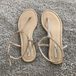 Thong sandals