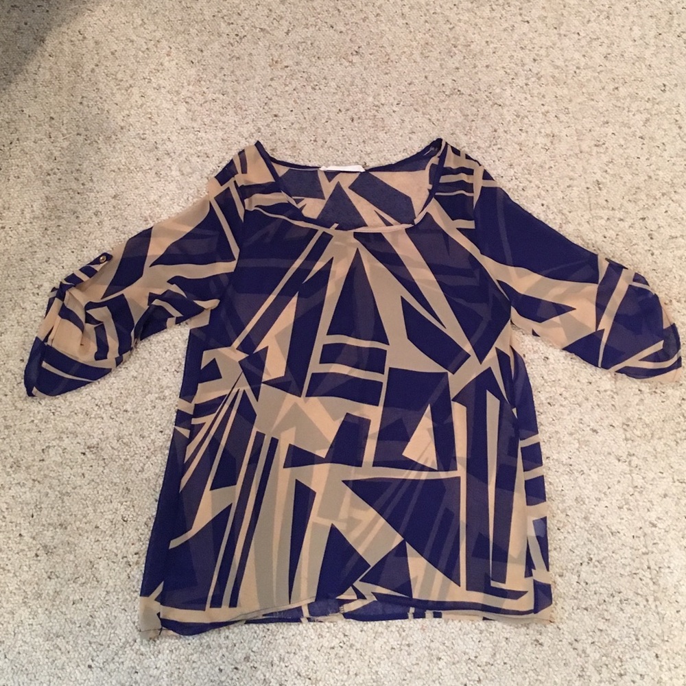 Sheer blue & tan geometric top size small