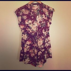 Floral maternity top