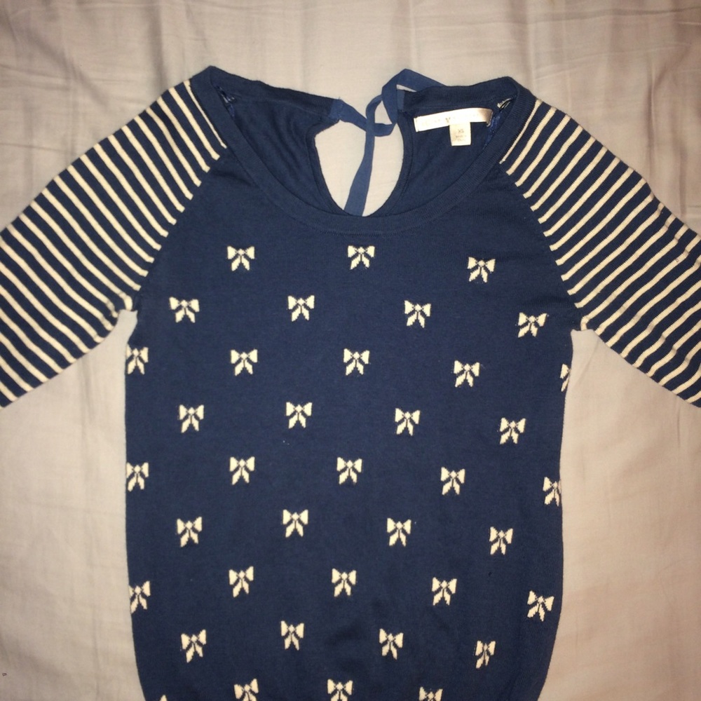 🌦️Come Clean Closet Sale🌦️ Lauren Conrad sweater