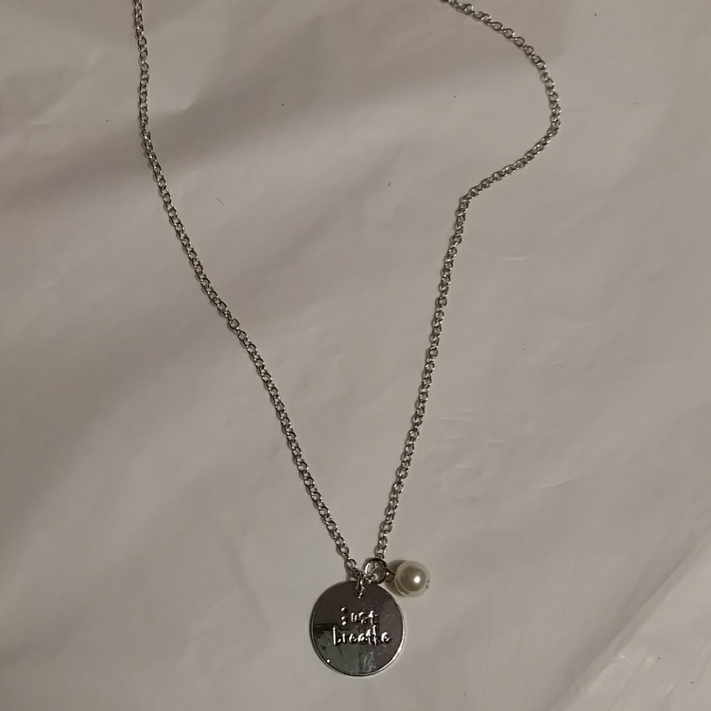 Semicolon necklace just breathe - Picture 4 of 7
