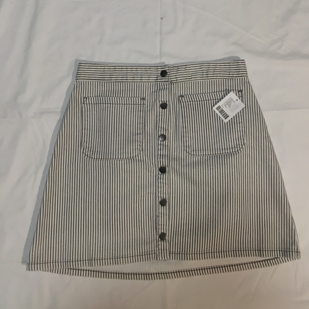 ❤URBAN!! Button-up Skirt
