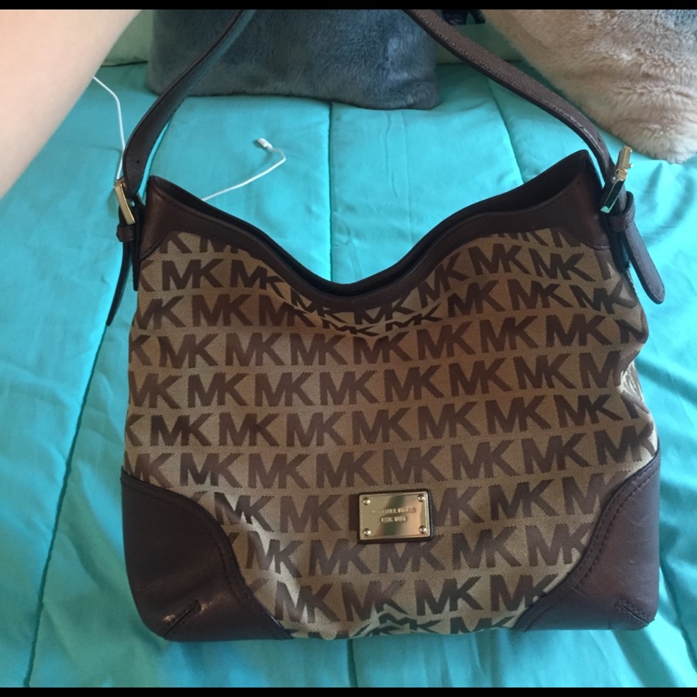 Michael Kors purse