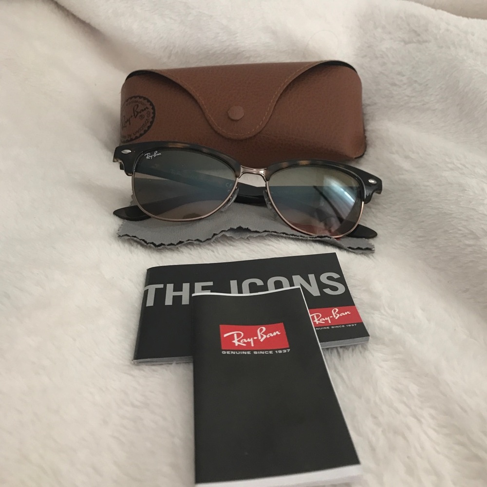 Ray-Ban Tortoise Shell Clubmasters