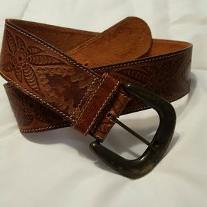 Leather belt