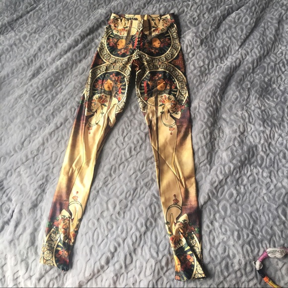 BLACKMILK "La Trappistine" leggings - Picture 2 of 3