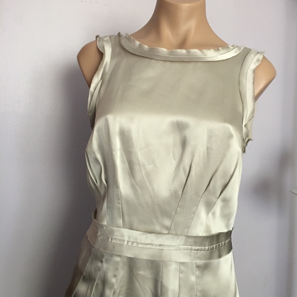 ❌SOLD❌Light gray silk dress
