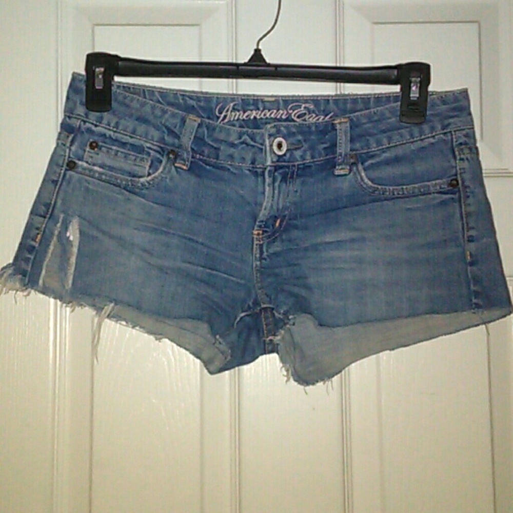 American eagle jean shorts size 4