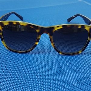 Unisex Sun glasses