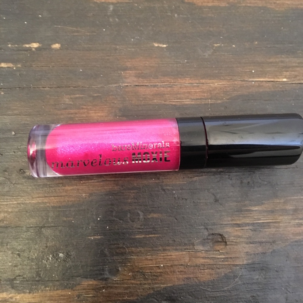 BareMinerals Marvelous Moxie lipgloss
