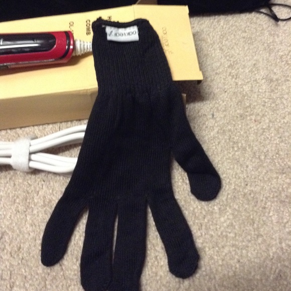 Oak Leaf Hair Straightener Comb - Picture 3 of 4