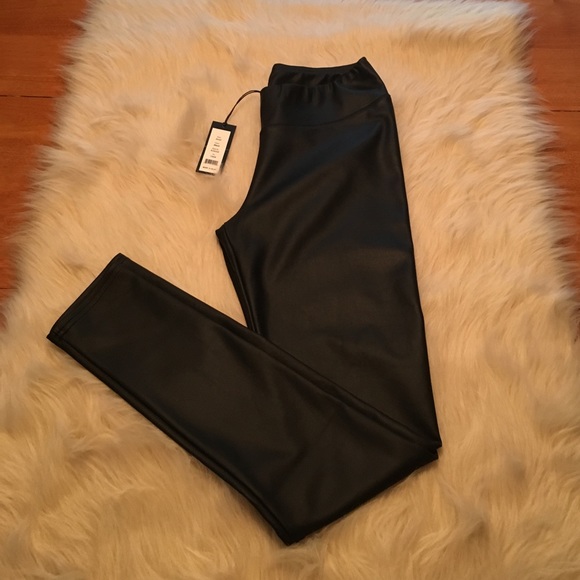 Romeo and Juliet couture faux leather leggings - Picture 2 of 4