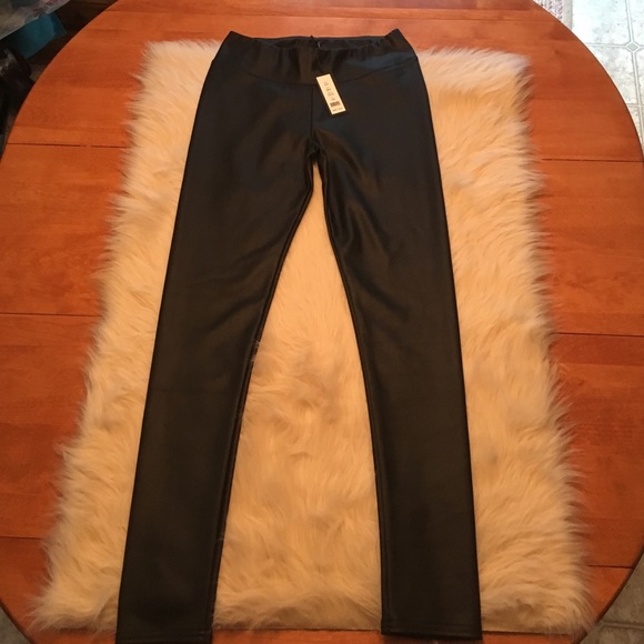 Romeo and Juliet couture faux leather leggings - Picture 4 of 4