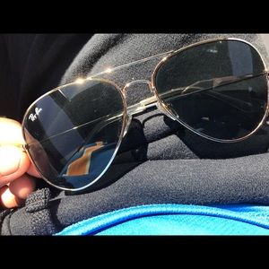 Ray Ban aviators! 100% authentic